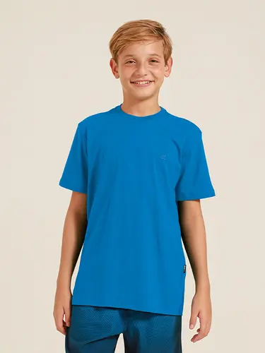 Camiseta Básica Logo Bordado
