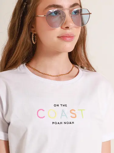 Tee Shirt On The Coast