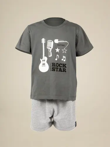 Pijama Camiseta e Bermuda Rock